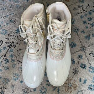 Women’s sperry water boots